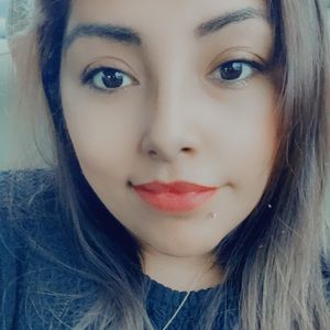 Meet your Posher, Malena